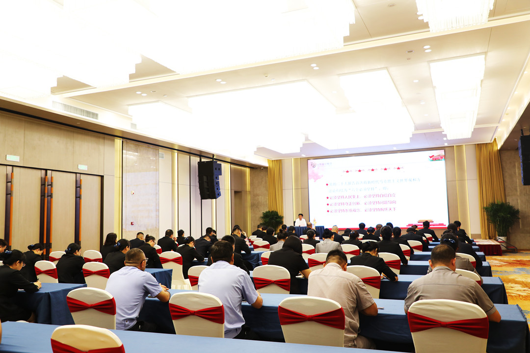 c5021d2df6ea111340cad306f6efbf37.jpg 0B1A1590_副本.jpg