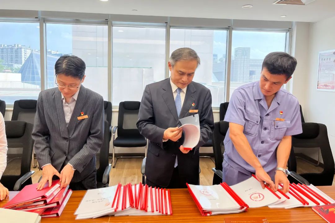 7dbe572ef0ebdd09e4a3568e34abe203.jpg 640.jpg