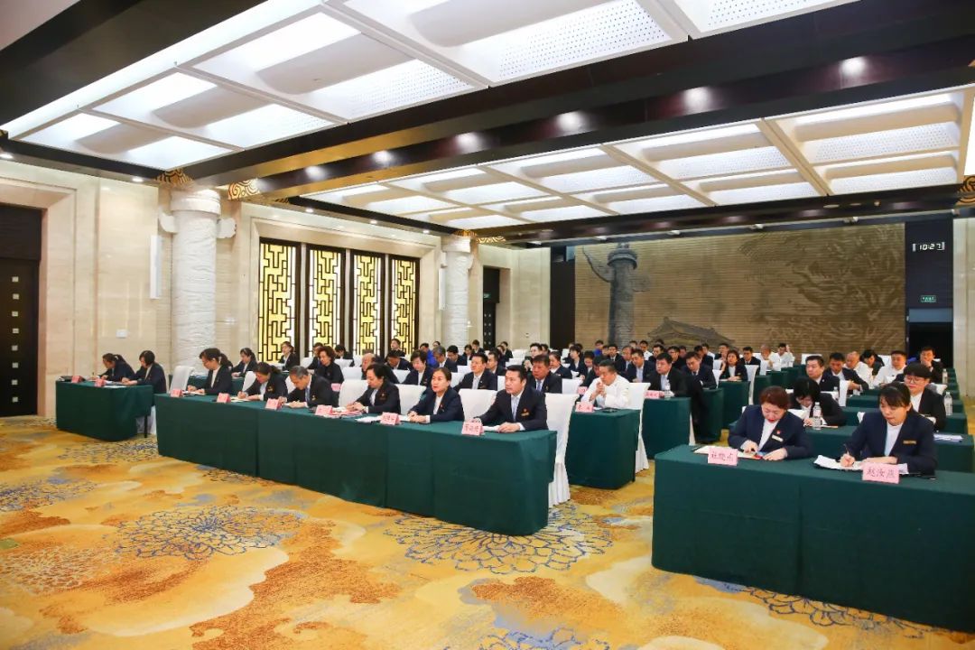 47627f03bef40201cf78293e6e4f769c.jpg 3.jpg