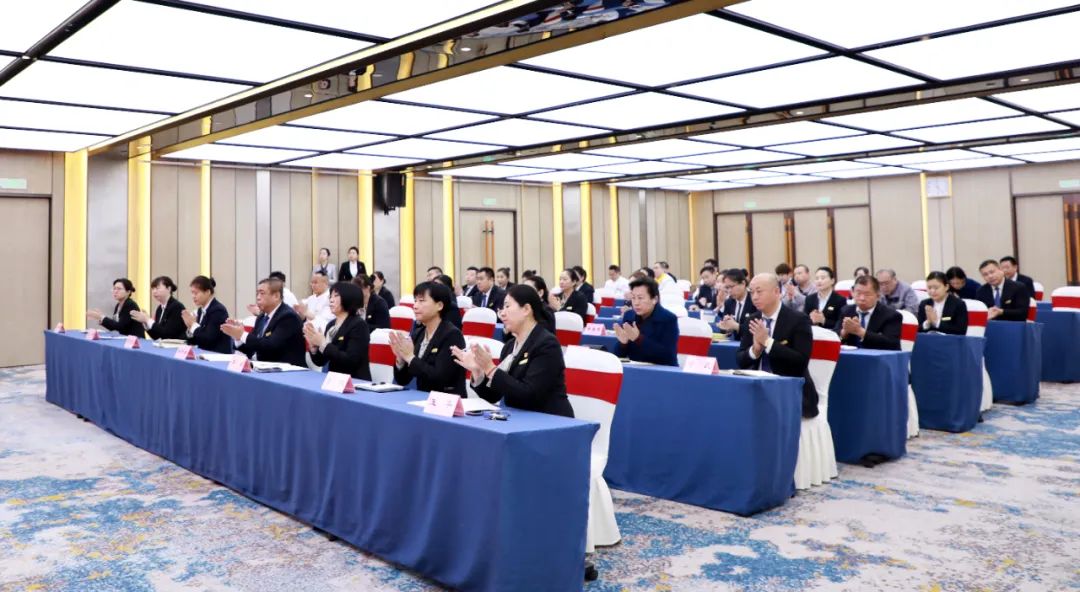 0ad2700fce08c9973a5974f0939be638.jpg 3.jpg