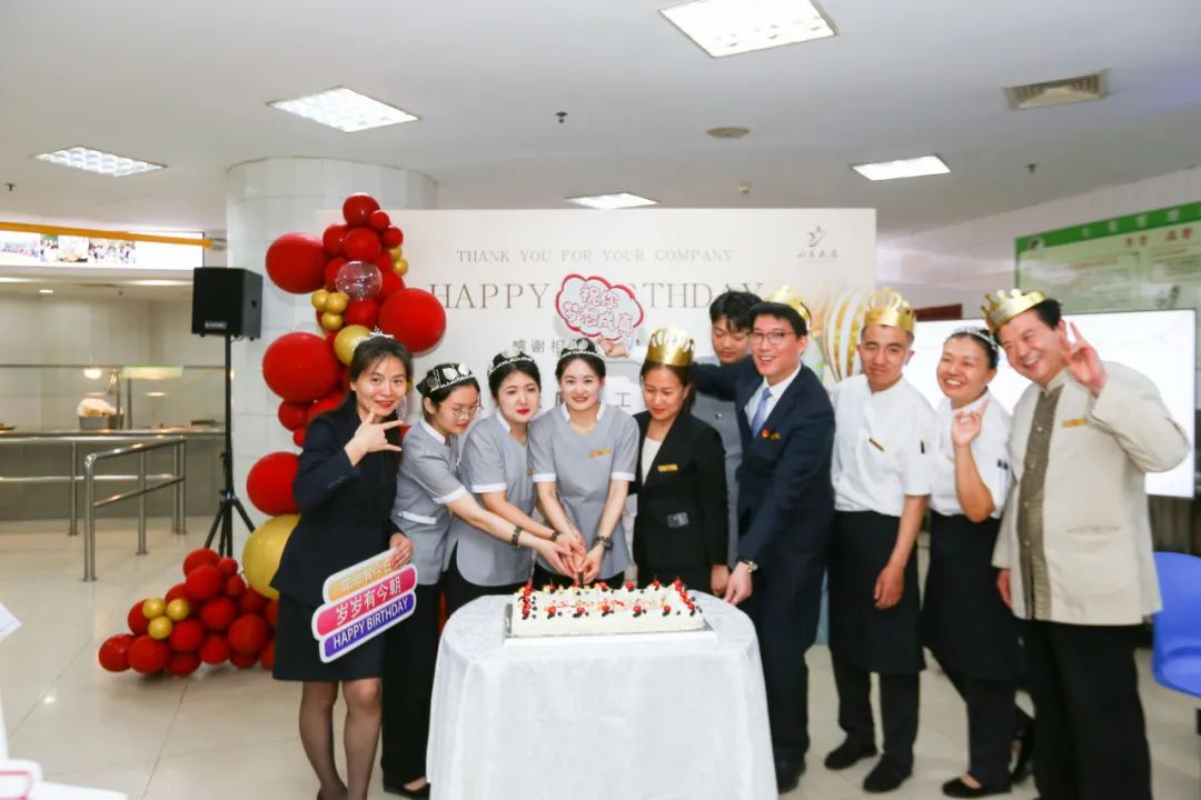 2f5b3f55af8574830aa7e9102c9250f4.jpg 640 (2).jpg